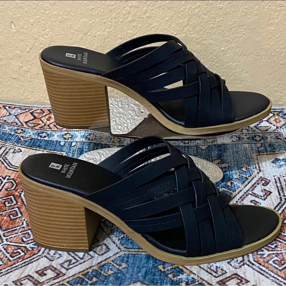 White Mountain Black Be Happy Weave Heel Size 10M Summer